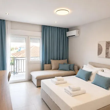 Aura Di Centro لايميناس